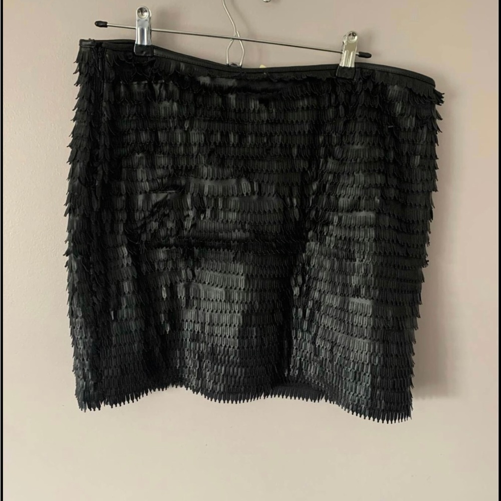 FAUX LEATHER SKIRT